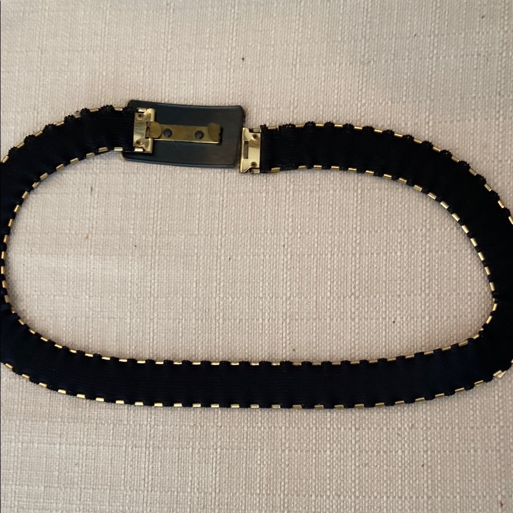 Vintage Gold Belt - Picture 9 of 13